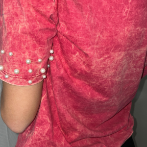 Remera mangas cortas con perlas